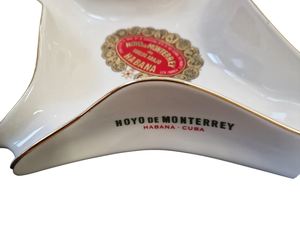Hoyo de Monterrey Ashtray